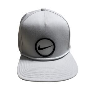 Nike Dri-Fit Pro Hat Size L/XL White Black Swoosh Adjustable One-Size Snap Back